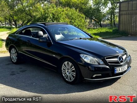Мерседес Е-Класс 2010 в Запорожье на Automoto.ua Черный Мерседес Е-Класс, объемом двигателя 1.8 л и пробегом 309 тыс. км за 12900 $, фото 1 на Automoto.ua