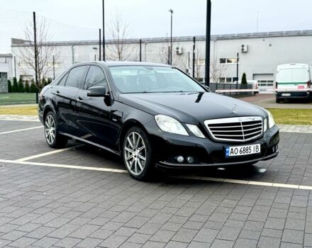 Чорний Мерседес Е-Клас, об'ємом двигуна 2.1 л та пробігом 342 тис. км за 10600 $, фото 1 на Automoto.ua