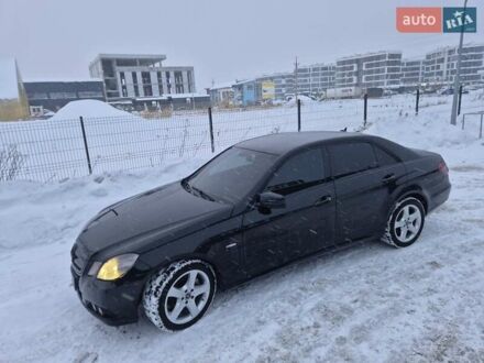 Черный Мерседес Е-Класс, объемом двигателя 2.2 л и пробегом 294 тыс. км за 11900 $, фото 1 на Automoto.ua