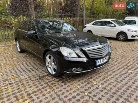 Мерседес Е-Класс 2011 в Киеве на Automoto.ua Черный Мерседес Е-Класс, объемом двигателя 2.14 л и пробегом 362 тыс. км за 11000 $, фото 1 на Automoto.ua