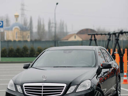 Чорний Мерседес Е-Клас, об'ємом двигуна 3 л та пробігом 280 тис. км за 14300 $, фото 1 на Automoto.ua