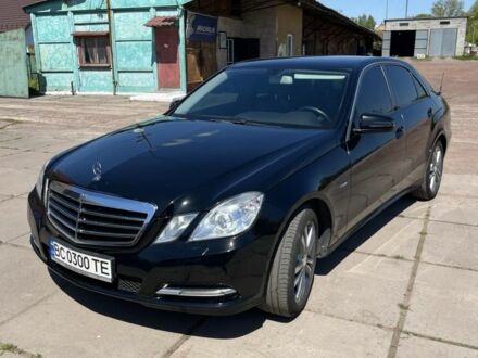 Чорний Мерседес Е-Клас, об'ємом двигуна 1.8 л та пробігом 311 тис. км за 10800 $, фото 1 на Automoto.ua