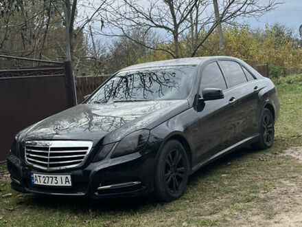 Мерседес Е-Класс 2011 в Ивано-Франковске на Automoto.ua Черный Мерседес Е-Класс, объемом двигателя 2.2 л и пробегом 40 тыс. км за 13700 $, фото 1 на Automoto.ua