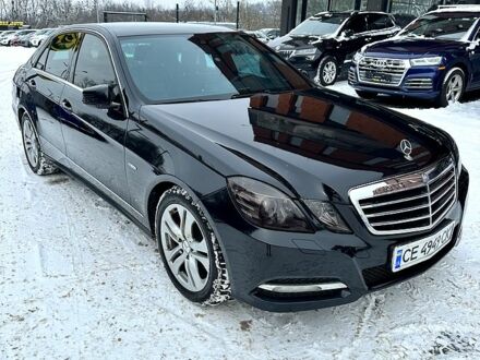Чорний Мерседес Е-Клас, об'ємом двигуна 2.1 л та пробігом 320 тис. км за 11500 $, фото 1 на Automoto.ua
