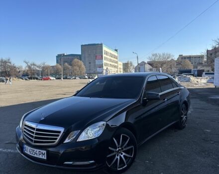 Черный Мерседес Е-Класс, объемом двигателя 1.8 л и пробегом 280 тыс. км за 9300 $, фото 1 на Automoto.ua