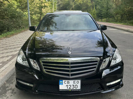 Мерседес Е-Клас 2012 у Чернігові на Automoto.ua Чорний Мерседес Е-Клас, об'ємом двигуна 3.5 л та пробігом 130 тис. км за 16700 $, фото 1 на Automoto.ua