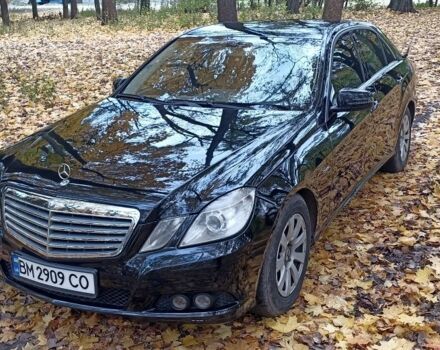 Черный Мерседес Е-Класс, объемом двигателя 1.8 л и пробегом 270 тыс. км за 8900 $, фото 1 на Automoto.ua