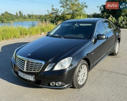 Черный Мерседес Е-Класс, объемом двигателя 2.14 л и пробегом 411 тыс. км за 11900 $, фото 1 на Automoto.ua