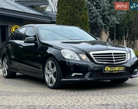 Черный Мерседес Е-Класс, объемом двигателя 3.5 л и пробегом 244 тыс. км за 15750 $, фото 1 на Automoto.ua