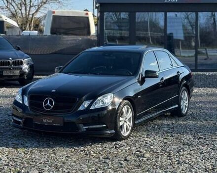 Черный Мерседес Е-Класс, объемом двигателя 2.14 л и пробегом 283 тыс. км за 14950 $, фото 1 на Automoto.ua