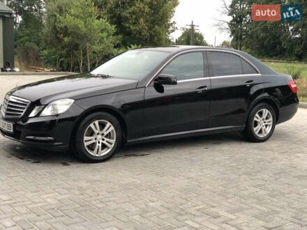 Мерседес Е-Класс 2012 в Ковель на Automoto.ua Черный Мерседес Е-Класс, объемом двигателя 0 л и пробегом 260 тыс. км за 14000 $, фото 1 на Automoto.ua