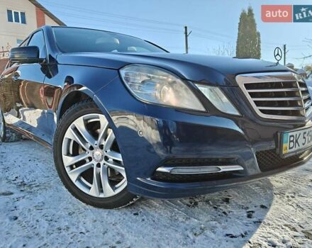 Черный Мерседес Е-Класс, объемом двигателя 2.14 л и пробегом 455 тыс. км за 10999 $, фото 1 на Automoto.ua