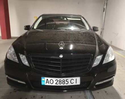 Чорний Мерседес Е-Клас, об'ємом двигуна 2.2 л та пробігом 377 тис. км за 11500 $, фото 1 на Automoto.ua