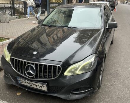 Чорний Мерседес Е-Клас, об'ємом двигуна 2.1 л та пробігом 360 тис. км за 10800 $, фото 1 на Automoto.ua