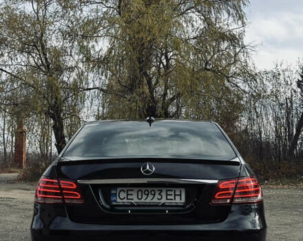 Мерседес Е-Клас 2013 у Сторожинце на Automoto.ua Чорний Мерседес Е-Клас, об'ємом двигуна 2.14 л та пробігом 229 тис. км за 21001 $, фото 1 на Automoto.ua