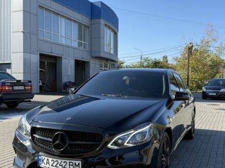 Мерседес Е-Класс 2013 в Никополе на Automoto.ua Черный Мерседес Е-Класс, объемом двигателя 2.1 л и пробегом 270 тыс. км за 13999 $, фото 1 на Automoto.ua