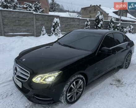 Черный Мерседес Е-Класс, объемом двигателя 2.14 л и пробегом 260 тыс. км за 16800 $, фото 1 на Automoto.ua