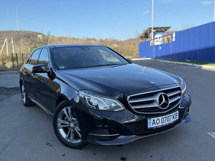 Черный Мерседес Е-Класс, объемом двигателя 2.2 л и пробегом 163 тыс. км за 19200 $, фото 1 на Automoto.ua