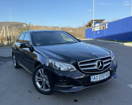 Черный Мерседес Е-Класс, объемом двигателя 2.2 л и пробегом 163 тыс. км за 19200 $, фото 1 на Automoto.ua
