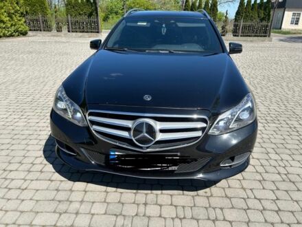 Мерседес Е-Класс 2013 в Черновцах на Automoto.ua Черный Мерседес Е-Класс, объемом двигателя 2.2 л и пробегом 239 тыс. км за 15000 $, фото 1 на Automoto.ua