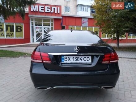 Мерседес Е-Класс 2013 в Хмельницком на Automoto.ua Черный Мерседес Е-Класс, объемом двигателя 2.14 л и пробегом 265 тыс. км за 16000 $, фото 1 на Automoto.ua