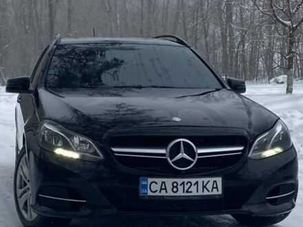Черный Мерседес Е-Класс, объемом двигателя 2.14 л и пробегом 280 тыс. км за 11999 $, фото 1 на Automoto.ua
