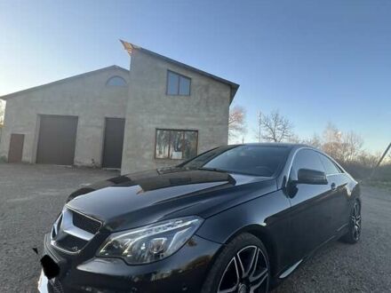 Мерседес Е-Класс 2014 в Черновцах на Automoto.ua Черный Мерседес Е-Класс, объемом двигателя 2.2 л и пробегом 143 тыс. км за 28000 $, фото 1 на Automoto.ua