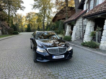 Мерседес Е-Класс 2014 в Самборе на Automoto.ua Черный Мерседес Е-Класс, объемом двигателя 2.2 л и пробегом 342 тыс. км за 13650 $, фото 1 на Automoto.ua