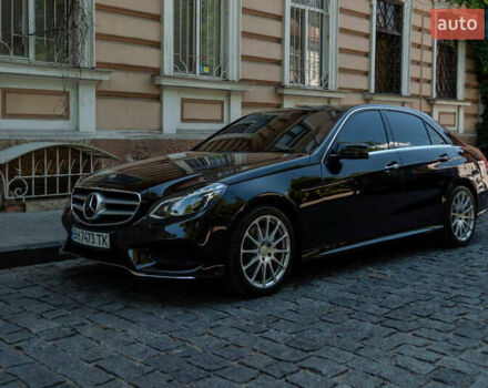 Черный Мерседес Е-Класс, объемом двигателя 3 л и пробегом 172 тыс. км за 23999 $, фото 1 на Automoto.ua