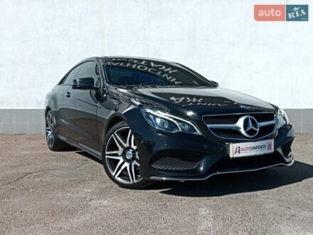 Черный Мерседес Е-Класс, объемом двигателя 2 л и пробегом 128 тыс. км за 17500 $, фото 1 на Automoto.ua