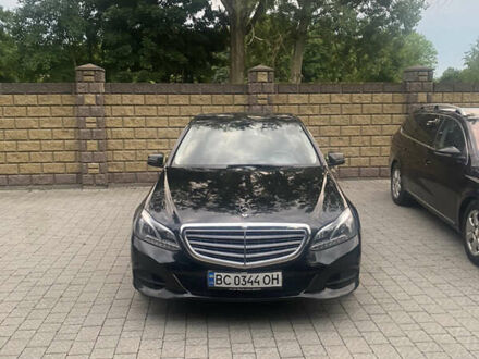 Мерседес Е-Класс 2014 в Бродах на Automoto.ua Черный Мерседес Е-Класс, объемом двигателя 2.14 л и пробегом 347 тыс. км за 16500 $, фото 1 на Automoto.ua