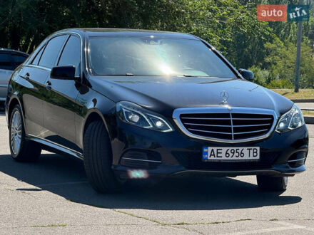 Мерседес Е-Класс 2015 в Кривом Роге на Automoto.ua Черный Мерседес Е-Класс, объемом двигателя 2.14 л и пробегом 115 тыс. км за 23000 $, фото 1 на Automoto.ua