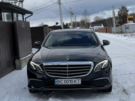 Чорний Мерседес Е-Клас, об'ємом двигуна 1.95 л та пробігом 187 тис. км за 30500 $, фото 1 на Automoto.ua
