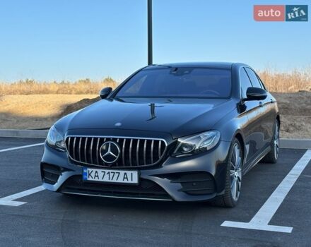 Черный Мерседес Е-Класс, объемом двигателя 2.99 л и пробегом 177 тыс. км за 39900 $, фото 1 на Automoto.ua