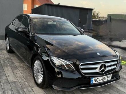 Чорний Мерседес Е-Клас, об'ємом двигуна 1.95 л та пробігом 346 тис. км за 22700 $, фото 1 на Automoto.ua