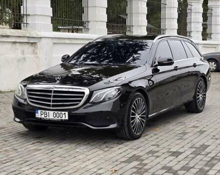 Черный Мерседес Е-Класс, объемом двигателя 1.95 л и пробегом 375 тыс. км за 18500 $, фото 1 на Automoto.ua