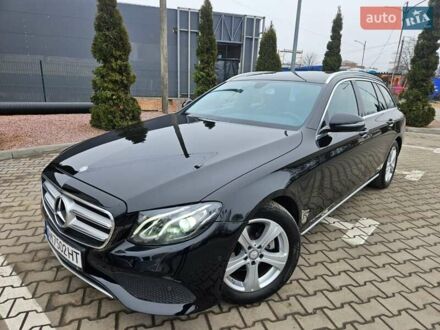 Мерседес Е-Класс 2016 в Житомире на Automoto.ua Черный Мерседес Е-Класс, объемом двигателя 1.95 л и пробегом 343 тыс. км за 23000 $, фото 1 на Automoto.ua