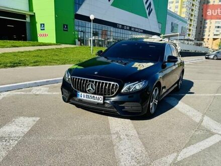 Чорний Мерседес Е-Клас, об'ємом двигуна 1.99 л та пробігом 138 тис. км за 27500 $, фото 1 на Automoto.ua