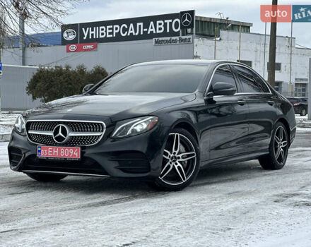 Черный Мерседес Е-Класс, объемом двигателя 3 л и пробегом 184 тыс. км за 26500 $, фото 1 на Automoto.ua