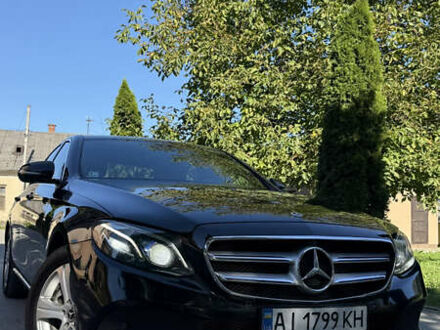 Чорний Мерседес Е-Клас, об'ємом двигуна 1.95 л та пробігом 147 тис. км за 30500 $, фото 1 на Automoto.ua