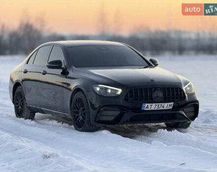 Черный Мерседес Е-Класс, объемом двигателя 1.99 л и пробегом 124 тыс. км за 32000 $, фото 1 на Automoto.ua