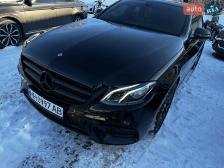 Черный Мерседес Е-Класс, объемом двигателя 1.99 л и пробегом 124 тыс. км за 32000 $, фото 1 на Automoto.ua