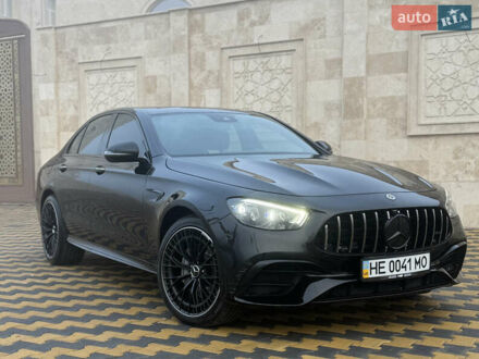 Черный Мерседес Е-Класс, объемом двигателя 3 л и пробегом 98 тыс. км за 37900 $, фото 1 на Automoto.ua