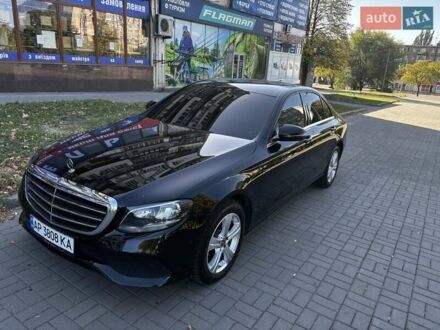 Мерседес Е-Класс 2017 в Запорожье на Automoto.ua Черный Мерседес Е-Класс, объемом двигателя 1.95 л и пробегом 304 тыс. км за 26100 $, фото 1 на Automoto.ua