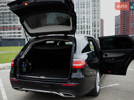 Чорний Мерседес Е-Клас, об'ємом двигуна 1.95 л та пробігом 226 тис. км за 20500 $, фото 1 на Automoto.ua