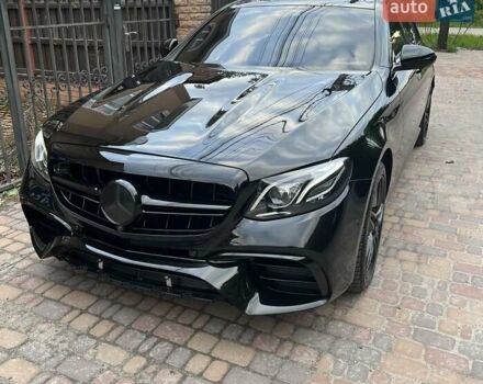 Черный Мерседес Е-Класс, объемом двигателя 1.99 л и пробегом 80 тыс. км за 39500 $, фото 1 на Automoto.ua