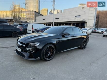Чорний Мерседес Е-Клас, об'ємом двигуна 3.98 л та пробігом 50 тис. км за 85000 $, фото 1 на Automoto.ua