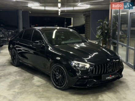 Черный Мерседес Е-Класс, объемом двигателя 3 л и пробегом 98 тыс. км за 32900 $, фото 1 на Automoto.ua