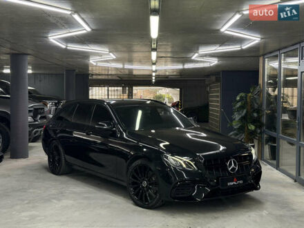 Черный Мерседес Е-Класс, объемом двигателя 1.95 л и пробегом 400 тыс. км за 19900 $, фото 1 на Automoto.ua