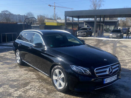 Мерседес Е-Класс 2018 в Львове на Automoto.ua Черный Мерседес Е-Класс, объемом двигателя 1.95 л и пробегом 297 тыс. км за 22000 $, фото 1 на Automoto.ua